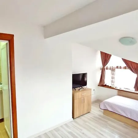 Guest house орфей 3*